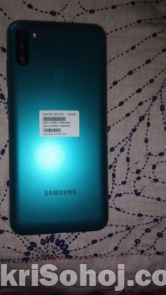 Samsung M11